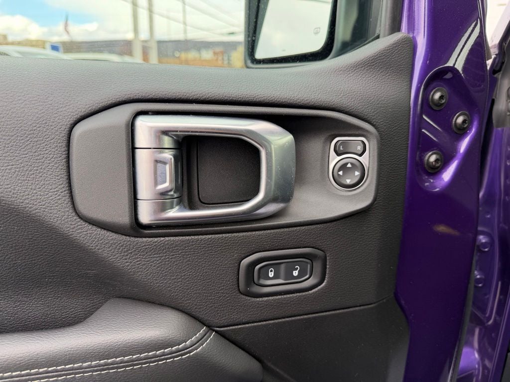 2023 Jeep Wrangler 4-Door Sahara 4x4