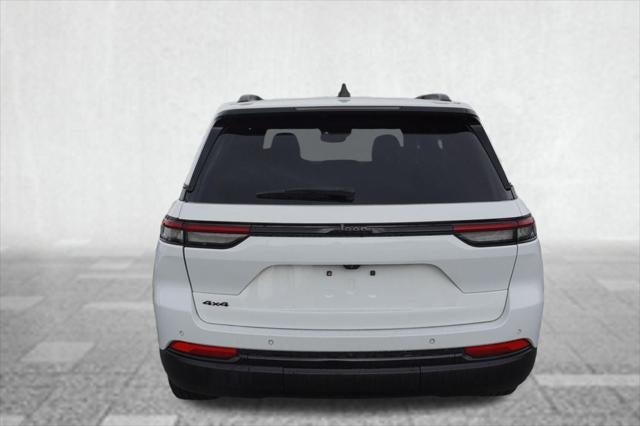 2023 Jeep Grand Cherokee Altitude 4x4