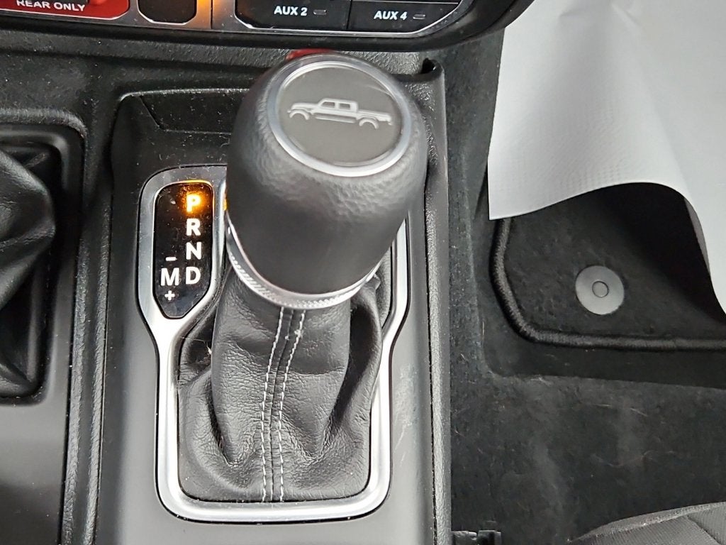 2026 Jeep Gladiator Mojave 4x4