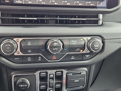 2026 Jeep Gladiator Mojave 4x4