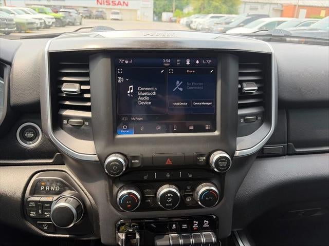 2023 RAM 1500 Big Horn Crew Cab 4x4 5'7' Box