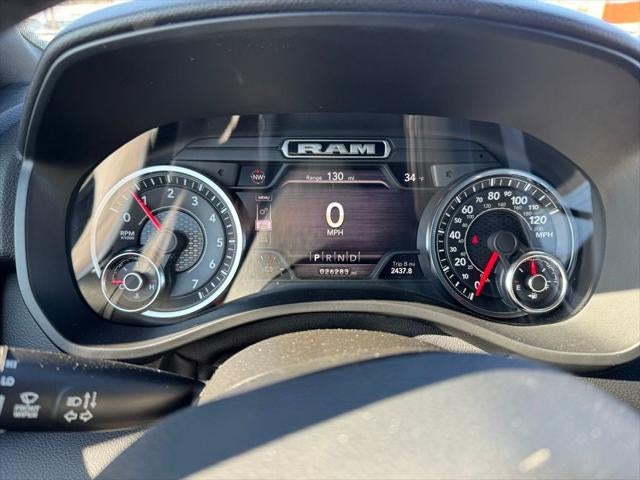 2021 RAM 1500 Big Horn Quad Cab 4x4 6'4' Box