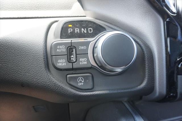 2026 RAM 1500 Big Horn Crew Cab 4x4 5'7' Box