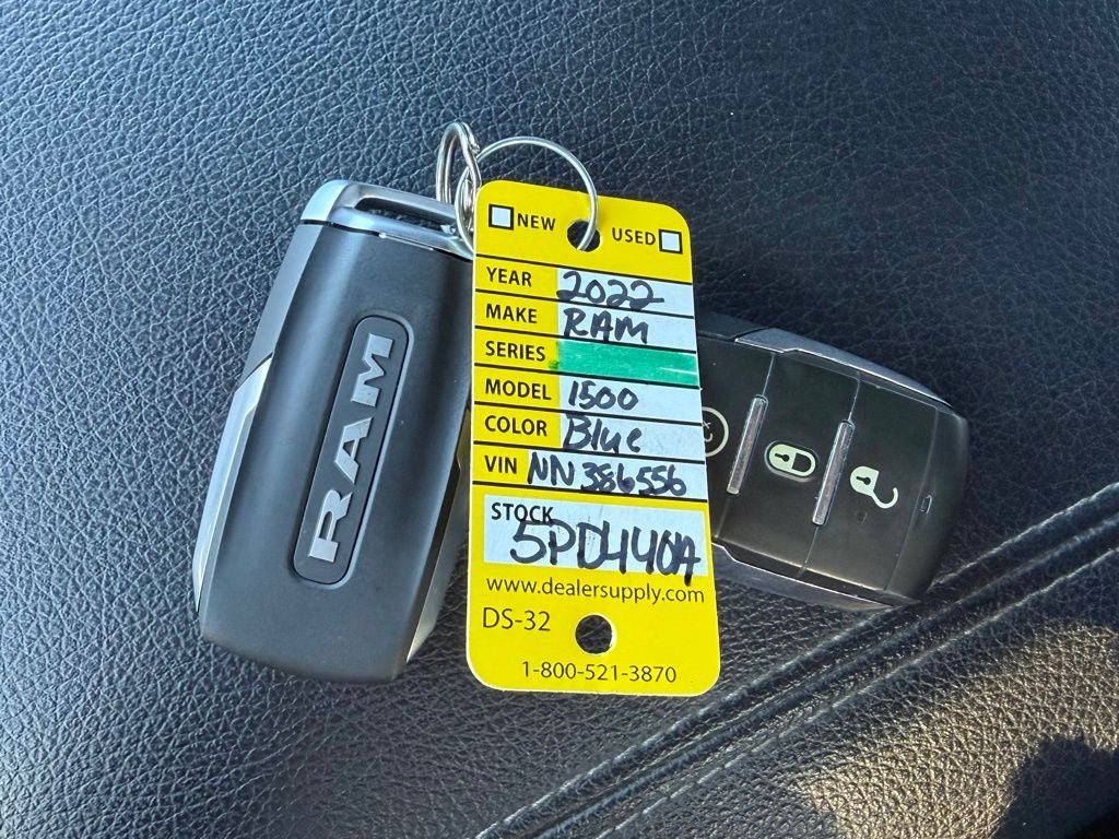 2022 RAM 1500 Big Horn Crew Cab 4x4 5'7' Box