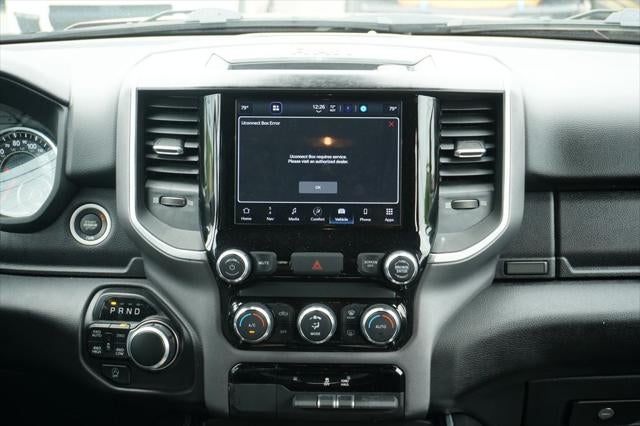 2022 RAM 1500 Big Horn Crew Cab 4x4 5'7' Box