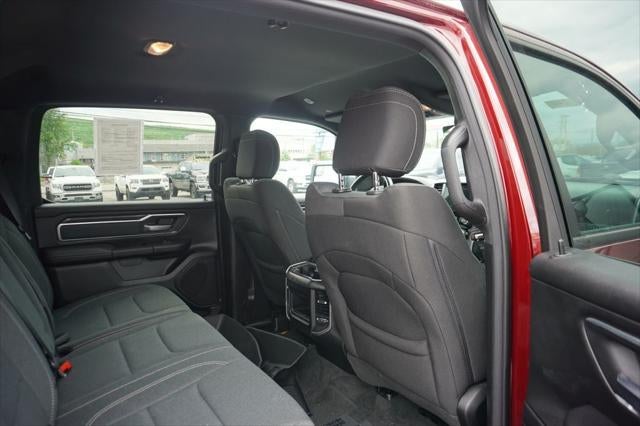 2022 RAM 1500 Big Horn Crew Cab 4x4 5'7' Box