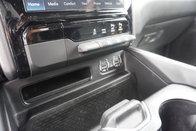 2022 RAM 1500 Limited Crew Cab 4x4 5'7' Box
