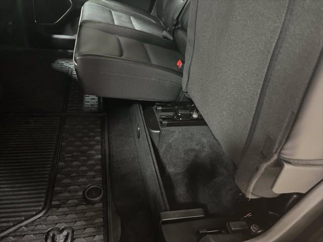2025 RAM 1500 Laramie Crew Cab 4x4 5'7' Box