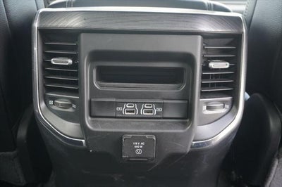 2023 RAM 1500 Laramie Crew Cab 4x4 5'7' Box