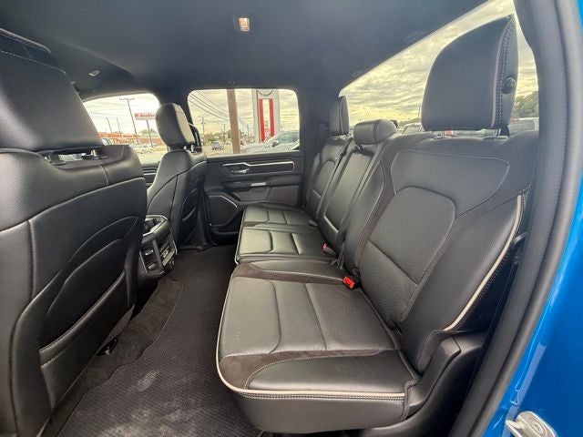 2024 RAM 1500 Laramie Crew Cab 4x4 5'7' Box