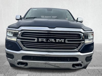 2020 RAM 1500 Laramie Crew Cab 4x4 5'7' Box