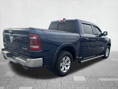 2020 RAM 1500 Laramie Crew Cab 4x4 5'7' Box