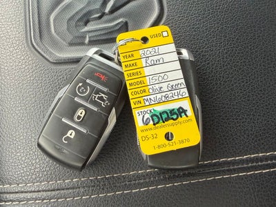 2021 RAM 1500 Laramie Crew Cab 4x4 5'7' Box