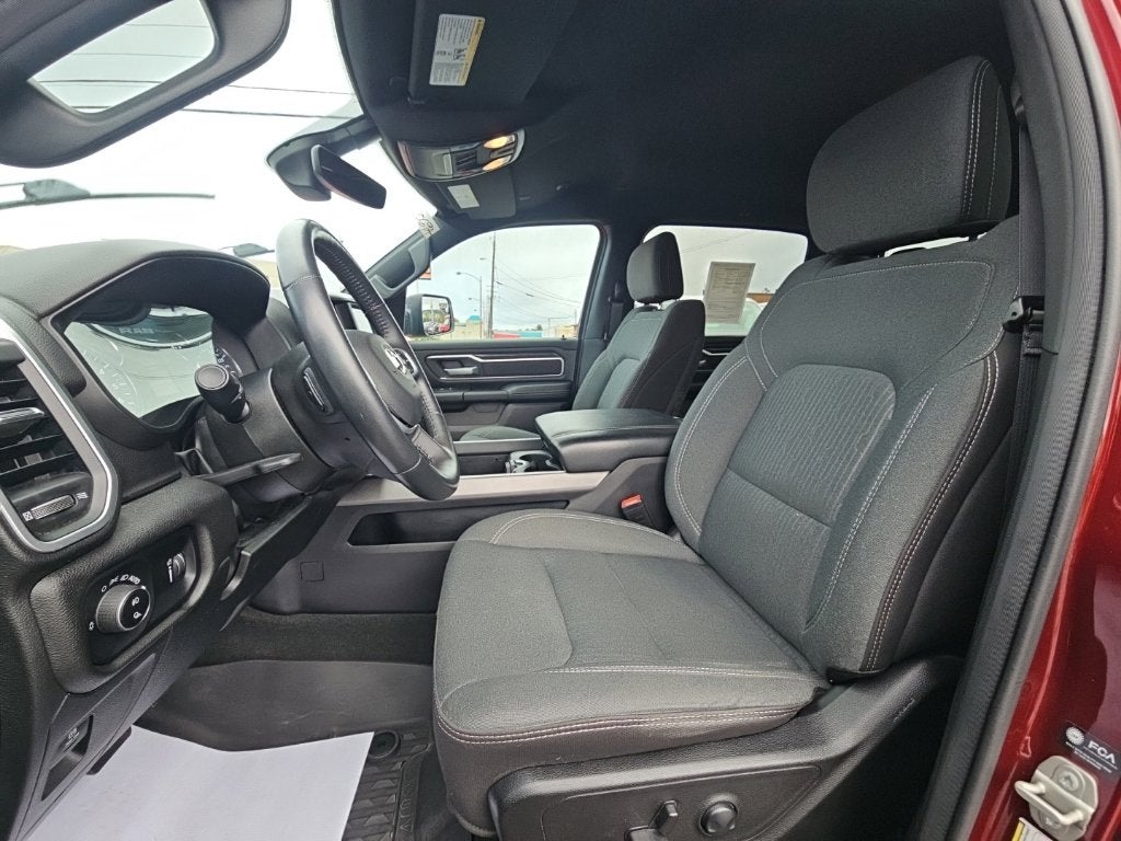 2023 RAM 1500 Big Horn Crew Cab 4x4 6'4' Box