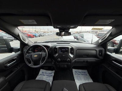 2024 Chevrolet Silverado 2500HD 4WD Crew Cab Standard Bed Custom