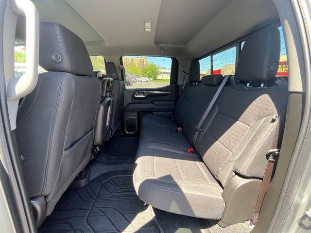 2024 Chevrolet Silverado 1500 2WD Crew Cab Standard Bed LT