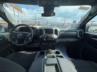 2023 Chevrolet Silverado 1500 4WD Crew Cab Short Bed Custom