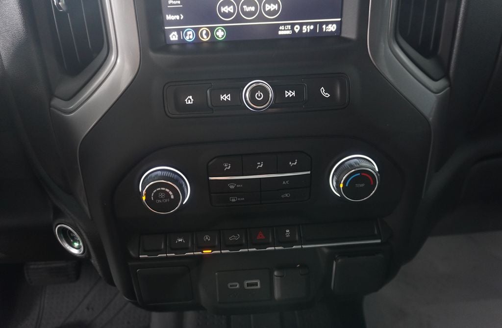 2024 Chevrolet Silverado 1500 4WD Crew Cab Short Bed Custom