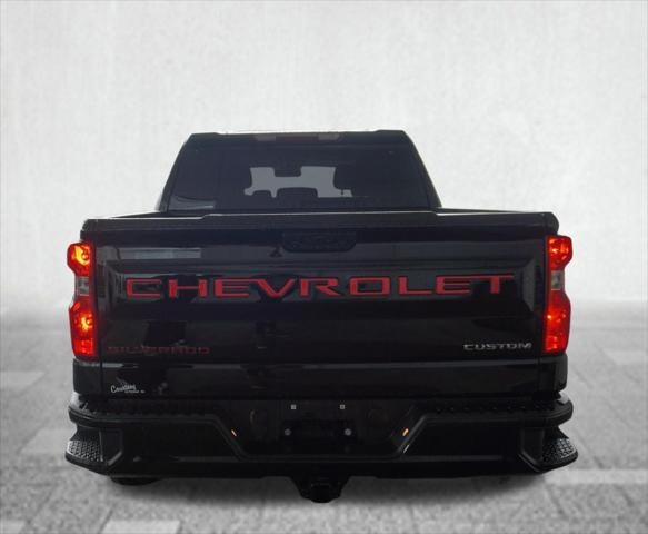 2024 Chevrolet Silverado 1500 4WD Crew Cab Short Bed Custom