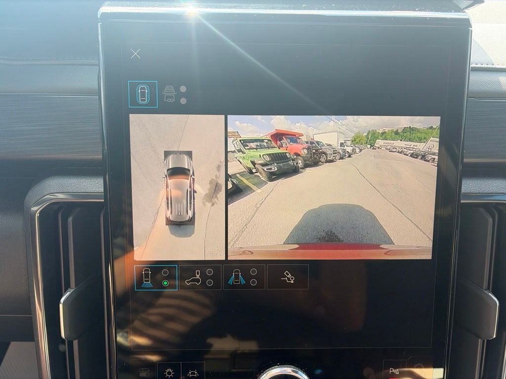 2024 GMC Acadia AWD AT4