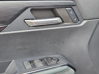 2024 GMC Acadia AWD AT4