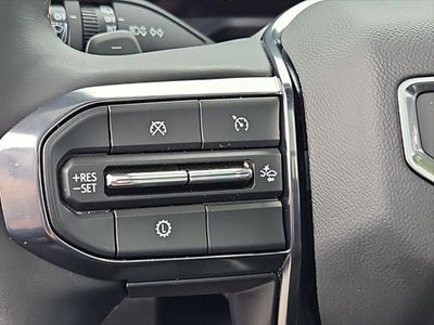 2024 GMC Acadia AWD AT4