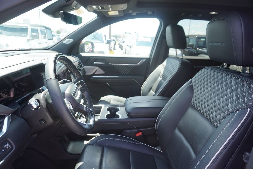 2024 GMC Acadia AWD Denali
