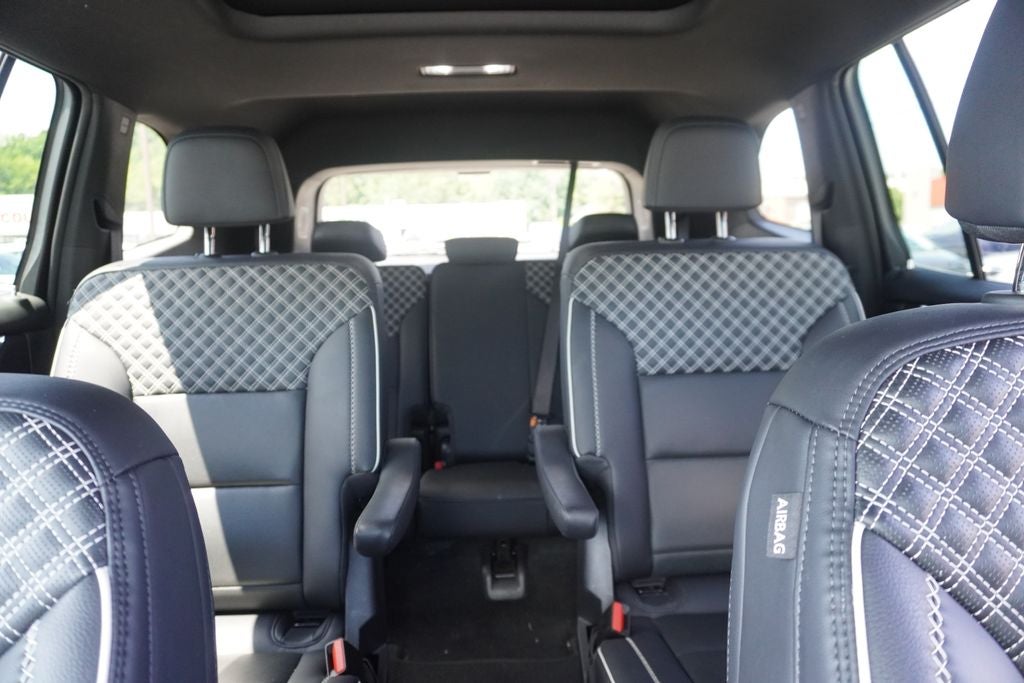 2024 GMC Acadia AWD Denali