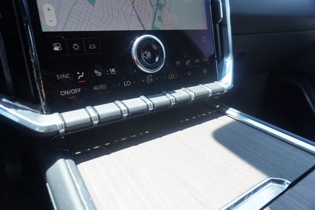 2024 GMC Acadia AWD Denali