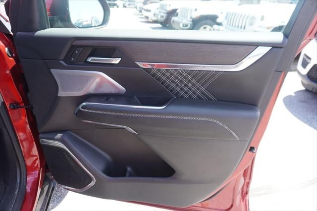 2024 GMC Acadia AWD Denali