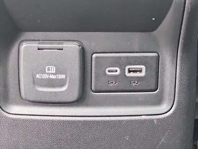 2023 GMC Acadia AWD AT4