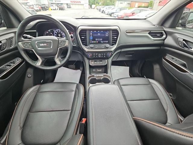 2023 GMC Acadia AWD AT4