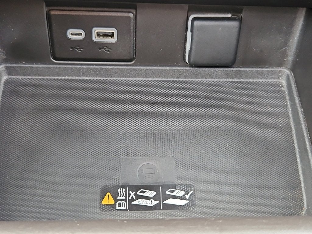 2024 GMC Yukon 4WD AT4