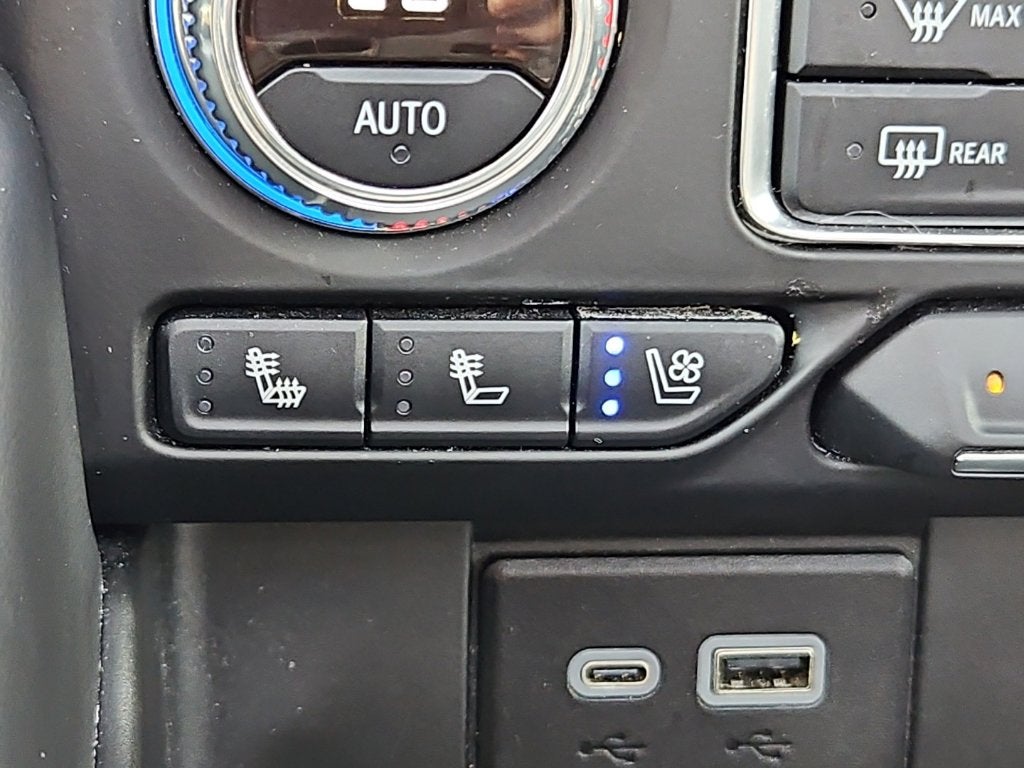 2024 GMC Yukon 4WD AT4