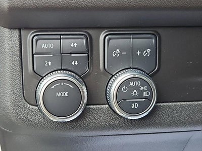 2024 GMC Yukon 4WD AT4