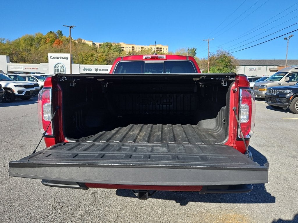 2021 GMC Canyon 4WD Crew Cab Long Box AT4 - Cloth