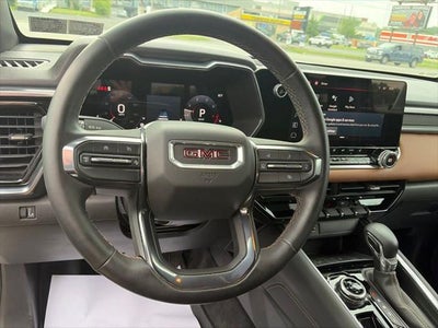 2024 GMC Canyon 4WD AT4