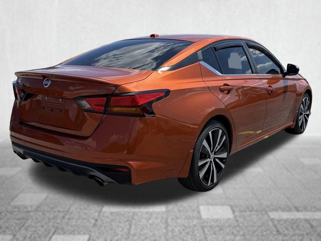 2020 Nissan Altima SR FWD