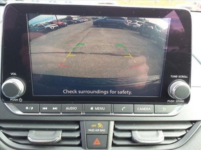 2022 Nissan Altima SV FWD