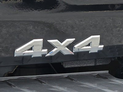 2023 Nissan TITAN King Cab S 4x4