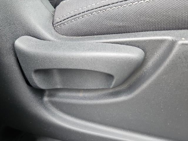 2023 Nissan TITAN King Cab S 4x4