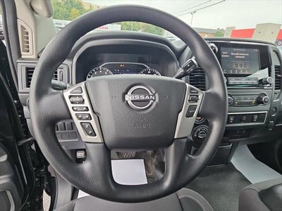 2023 Nissan TITAN King Cab S 4x4