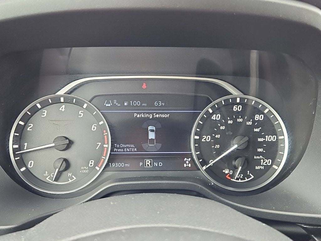 2024 Nissan TITAN Crew Cab SV 4x4