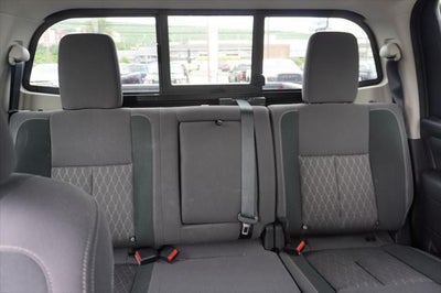 2024 Nissan TITAN Crew Cab SV 4x4