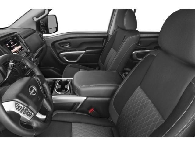 2024 Nissan TITAN Crew Cab SV 4x4