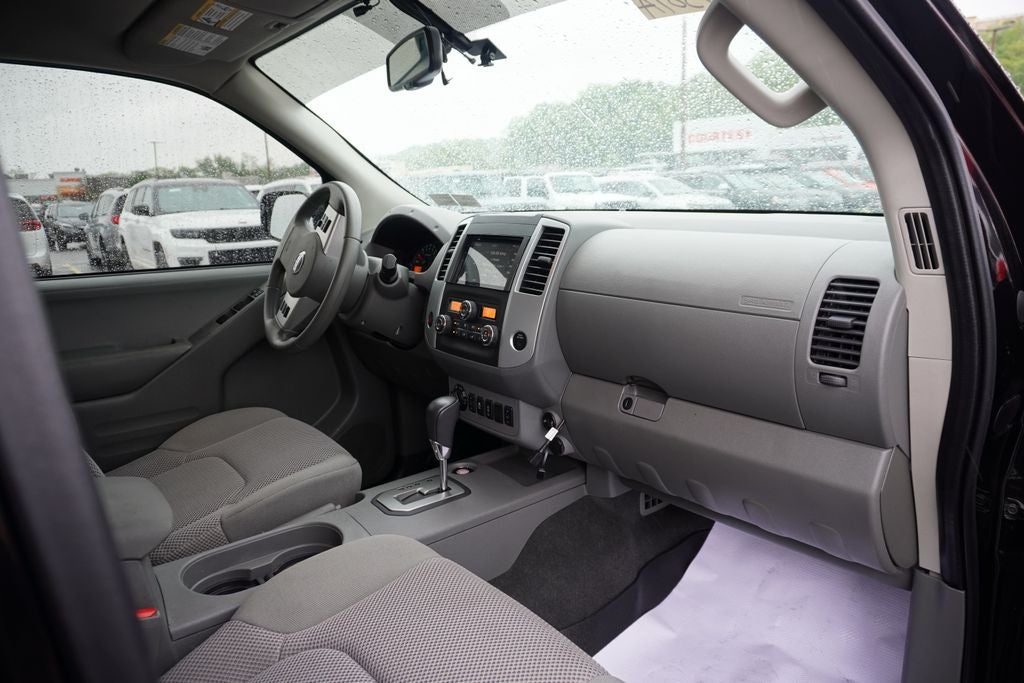 2020 Nissan Frontier Crew Cab SV 4x4