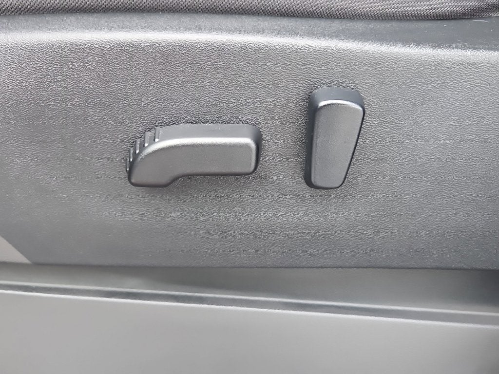 2023 Nissan Frontier King Cab SV 4x4