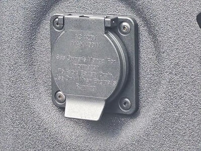 2023 Nissan Frontier King Cab SV 4x4