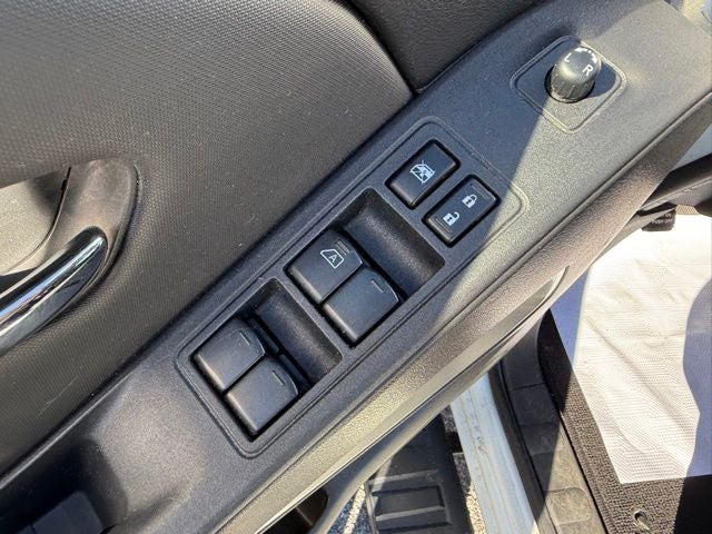 2022 Nissan Frontier Crew Cab SV 4x4