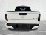 2022 Nissan Frontier Crew Cab SV 4x4